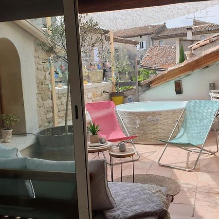 Maison Avec Jacuzzi Et Terrasse Sur Les Toits Brignon Exterior foto
