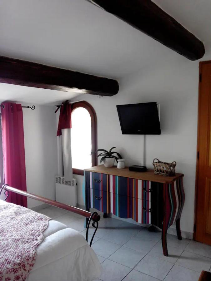 Maison Avec Jacuzzi Et Terrasse Sur Les Toits Brignon Exterior foto