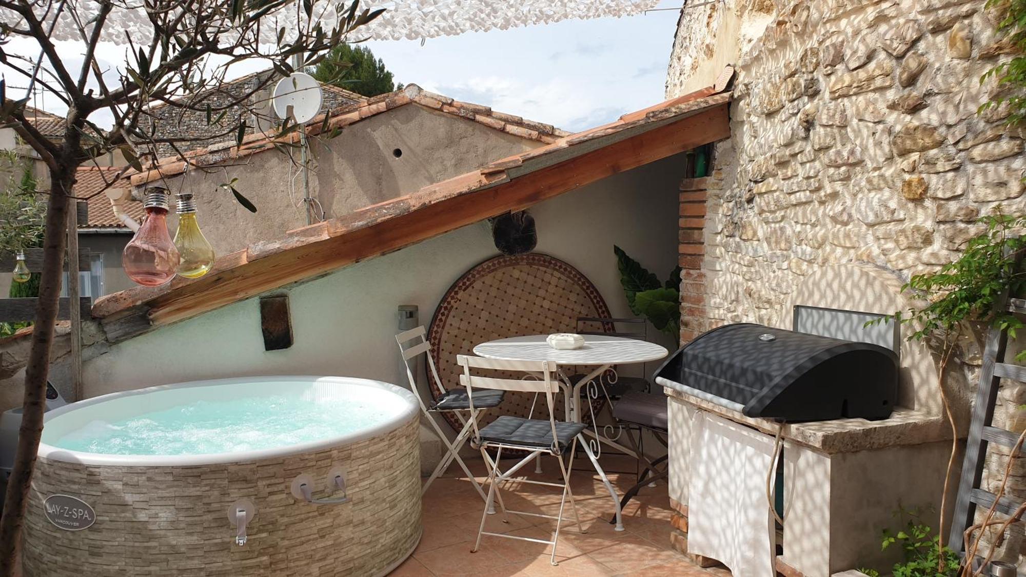 Maison Avec Jacuzzi Et Terrasse Sur Les Toits Brignon Exterior foto