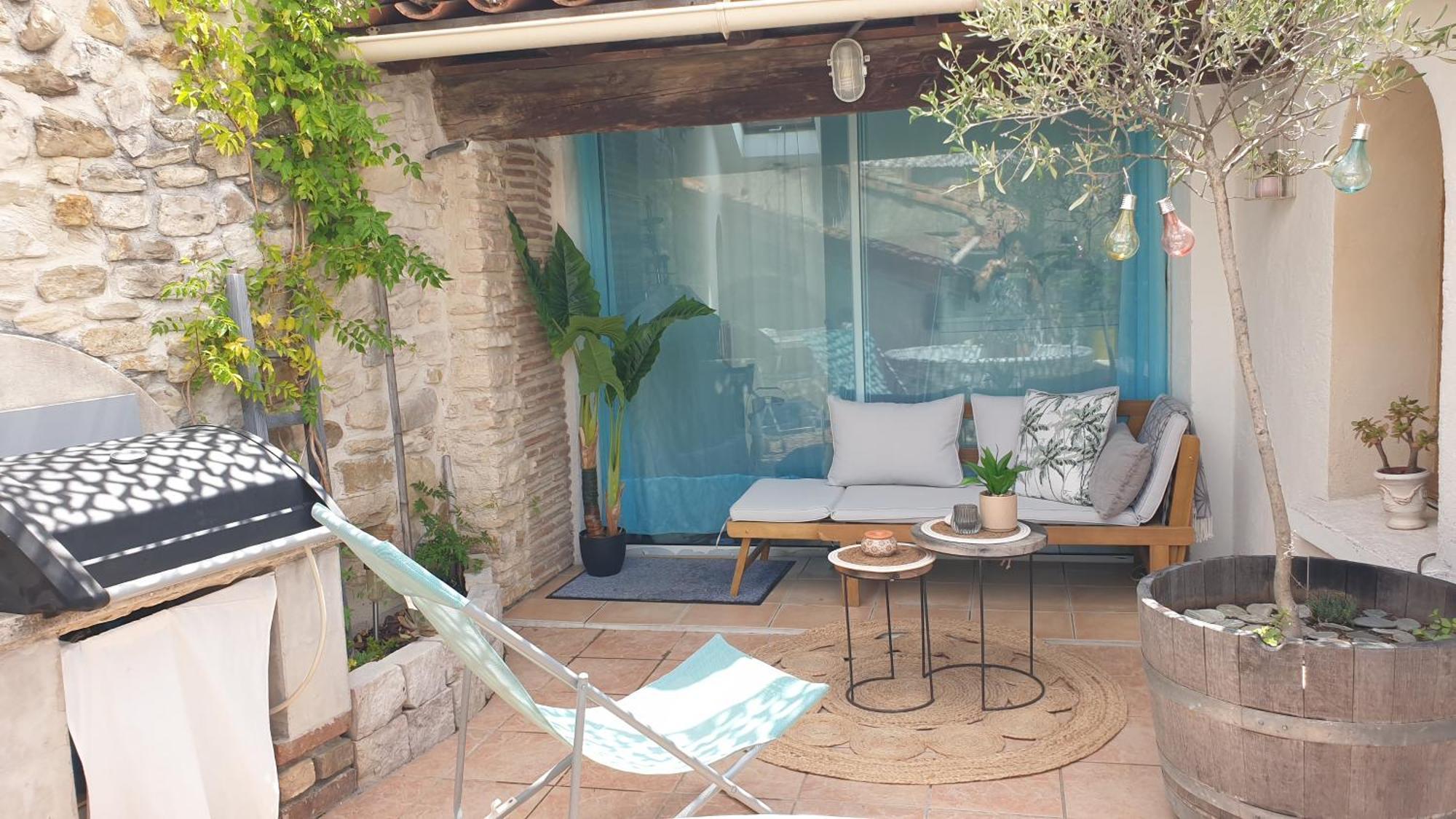 Maison Avec Jacuzzi Et Terrasse Sur Les Toits Brignon Exterior foto