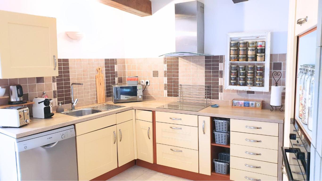 Maison Avec Jacuzzi Et Terrasse Sur Les Toits Brignon Exterior foto